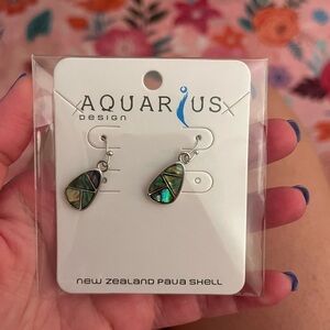 Aquarius Design Silver and Green Pāua Shell Earrings